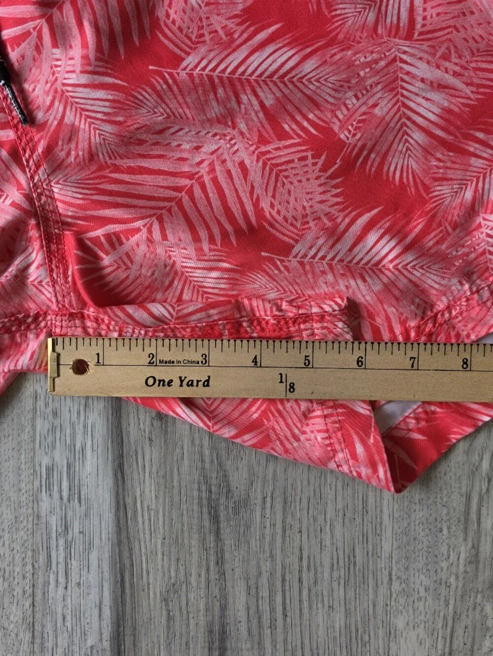 Spicy Tuna Men’s Small Pink Palm Leaf Swim Trunks 6” Inseam Lined Beach Shorts